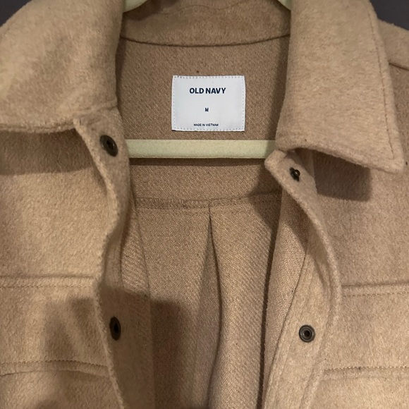 Old Navy Womens Shacket - Picture 2 of 4